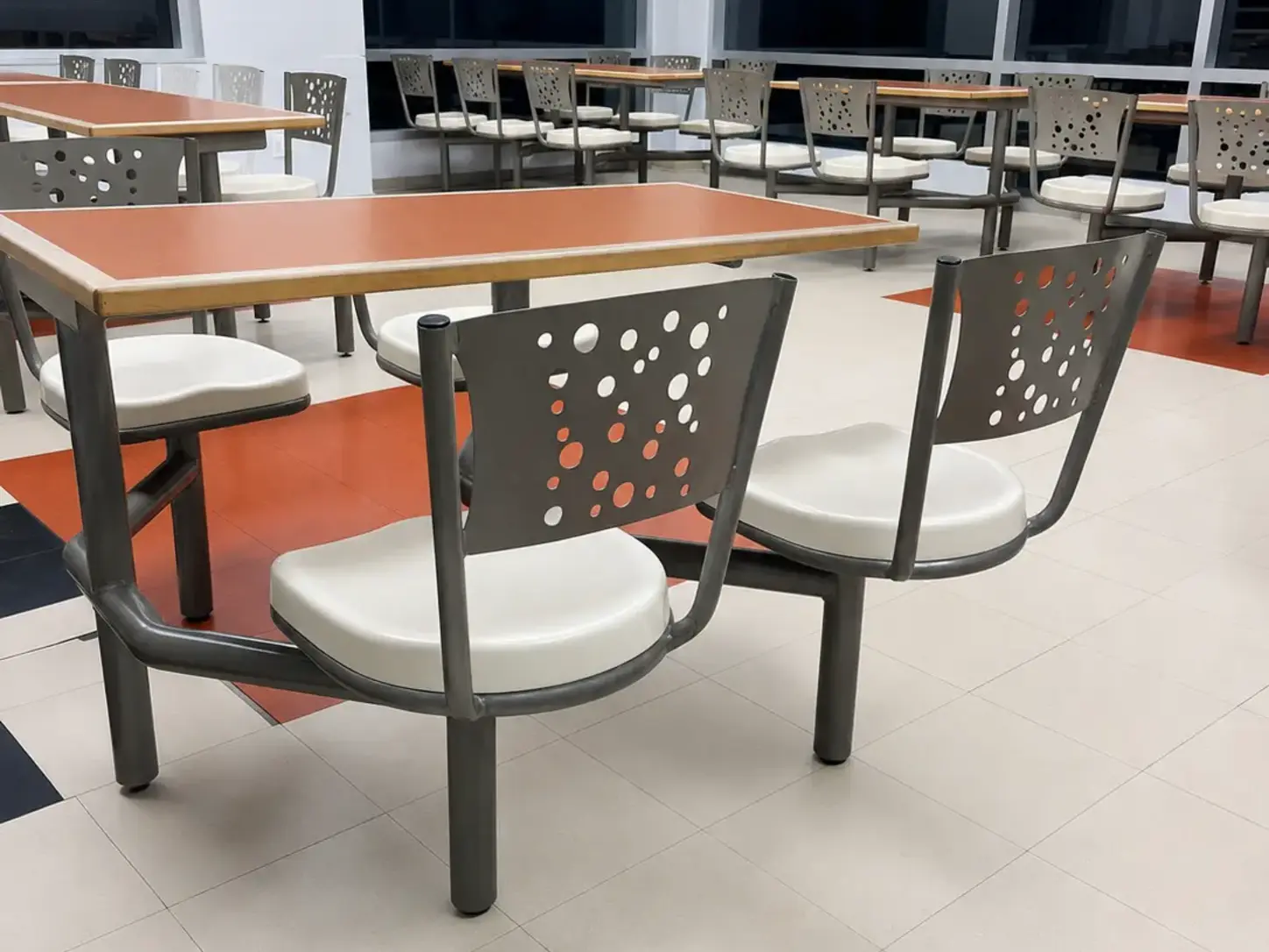 03-cafeteria-apres Après